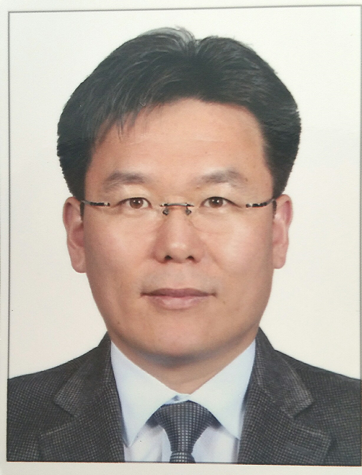 대표이사 허만